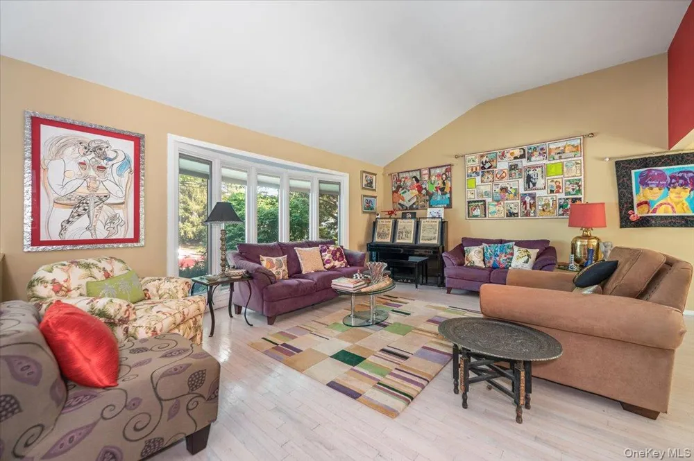239 Hungry Harbor Road North Woodmere, NY 11581