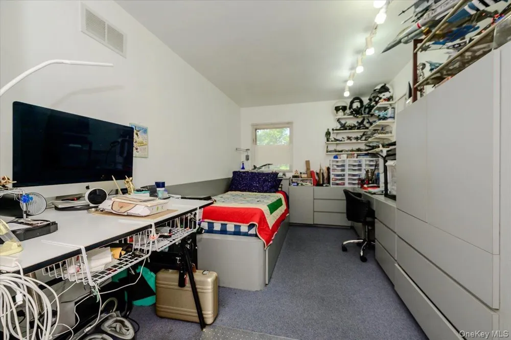 239 Hungry Harbor Road North Woodmere, NY 11581