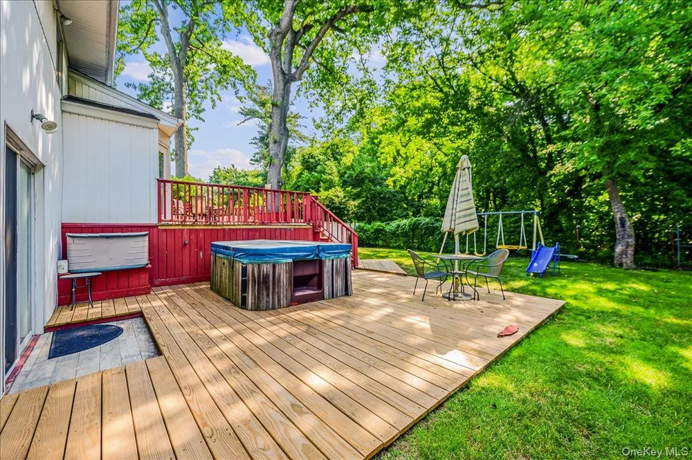 239 Hungry Harbor Road North Woodmere, NY 11581
