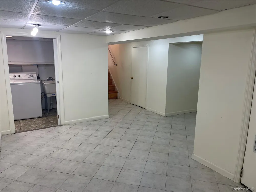 239 Hungry Harbor Road North Woodmere, NY 11581