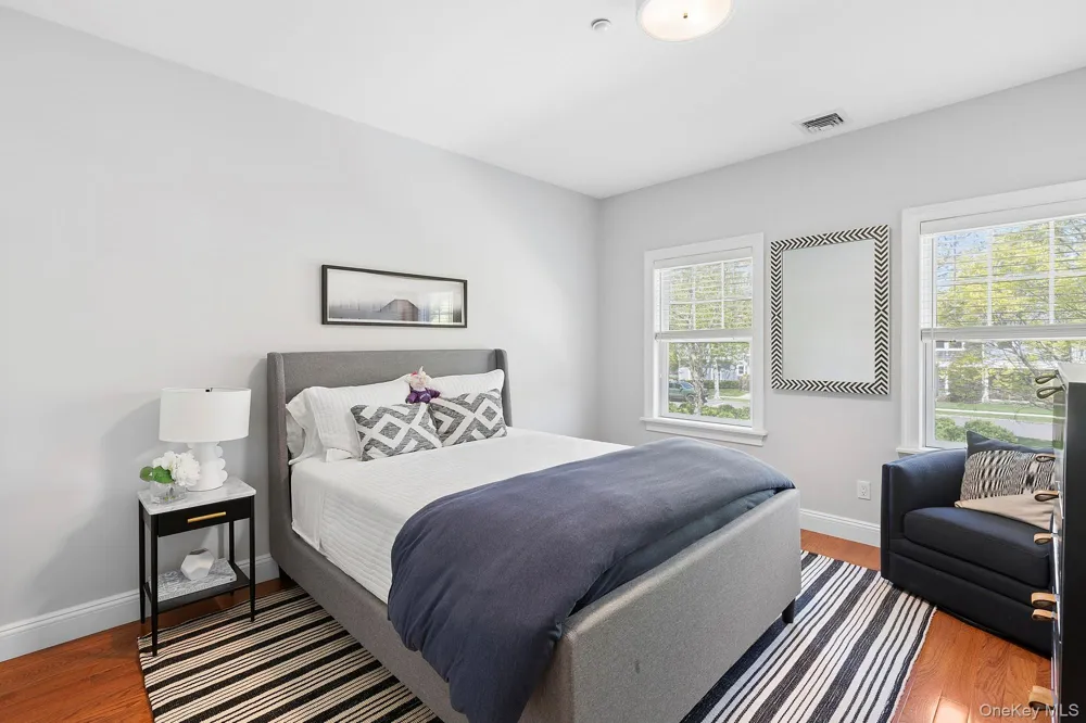 22 Gianna Court Southampton, NY 11968