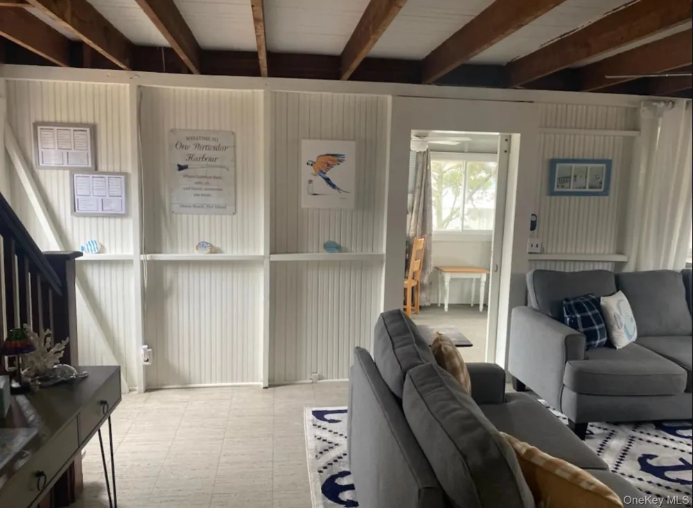 919 Evergreen Walk Ocean Beach, NY 11770