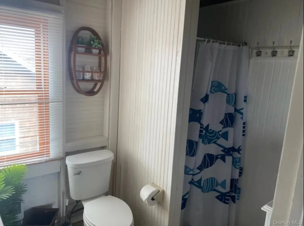 919 Evergreen Walk Ocean Beach, NY 11770