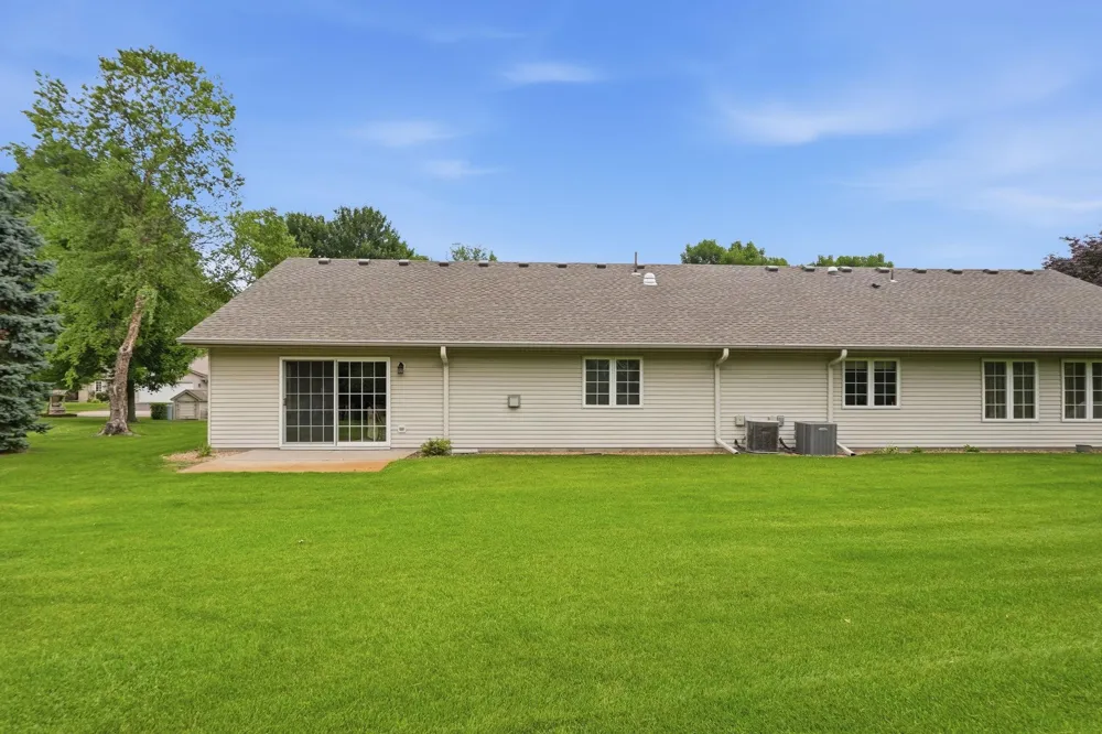 1009 Fairway Drive Princeton, MN 55371