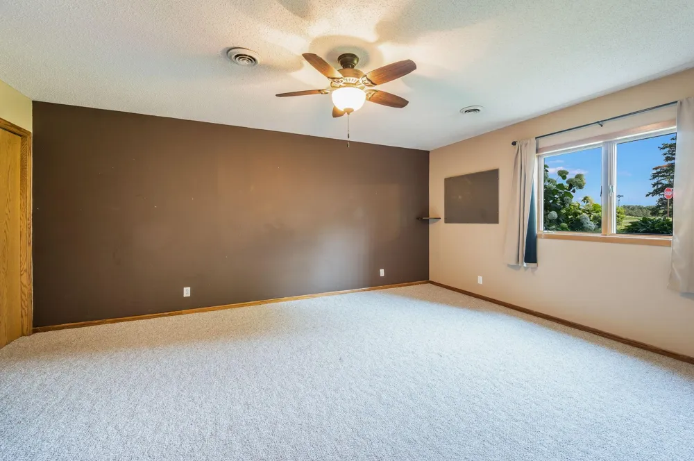 3801 Cedar Park Road Fairmont, MN 56031