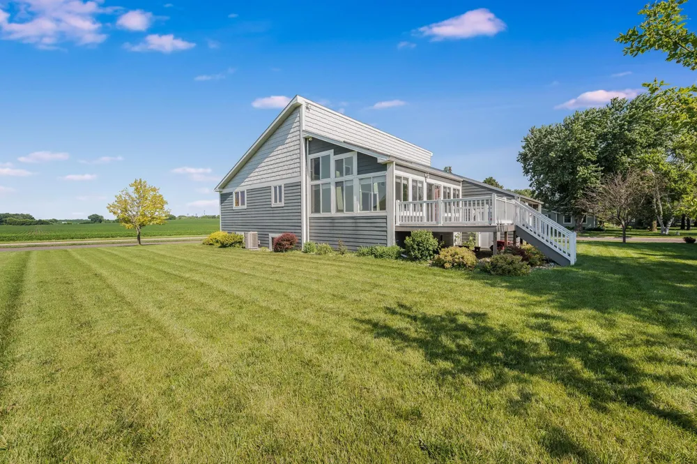 3801 Cedar Park Road Fairmont, MN 56031
