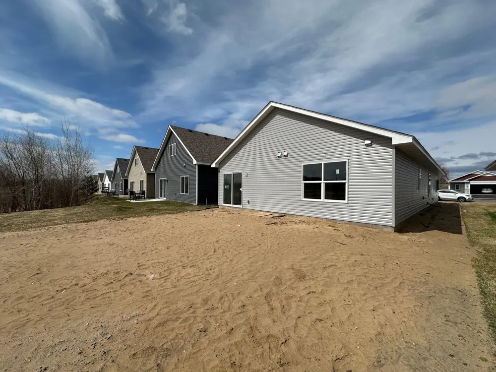 720 Cherrywood Lane NE Isanti, MN 55040