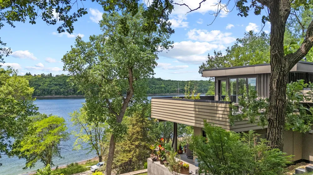 1020 Lake Street Prescott, WI 54021