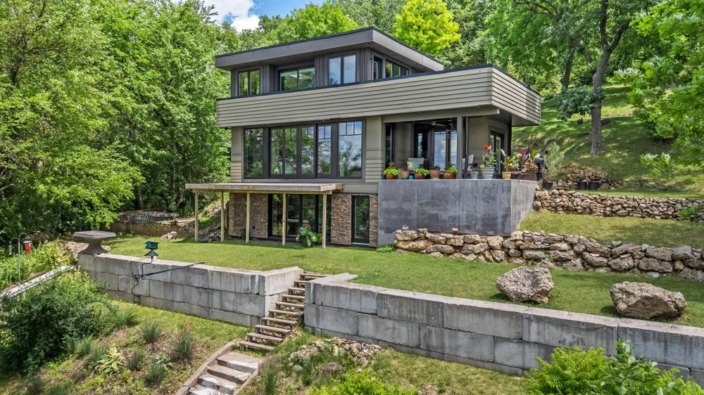 1020 Lake Street Prescott, WI 54021