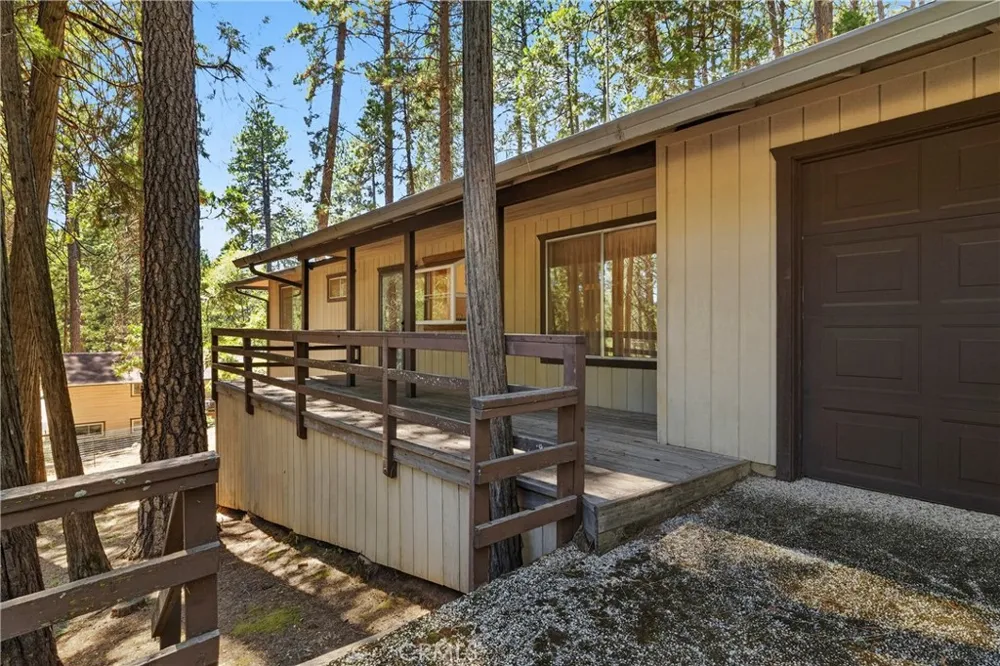 15383 Forest Ranch Forest Ranch, CA 95942