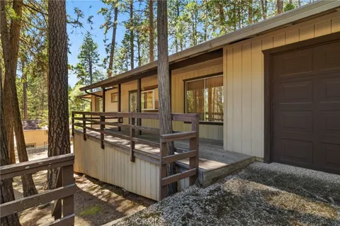 15383 Forest Ranch