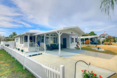809 Lychee Drive
