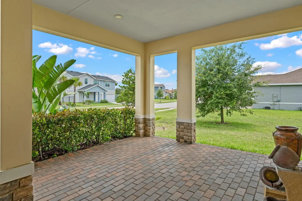 19227 Broad Shore Walk Loxahatchee, FL 33470
