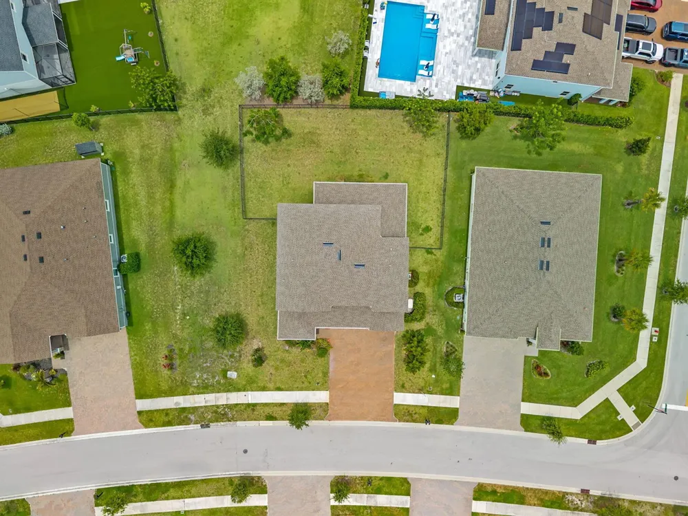 19227 Broad Shore Walk Loxahatchee, FL 33470