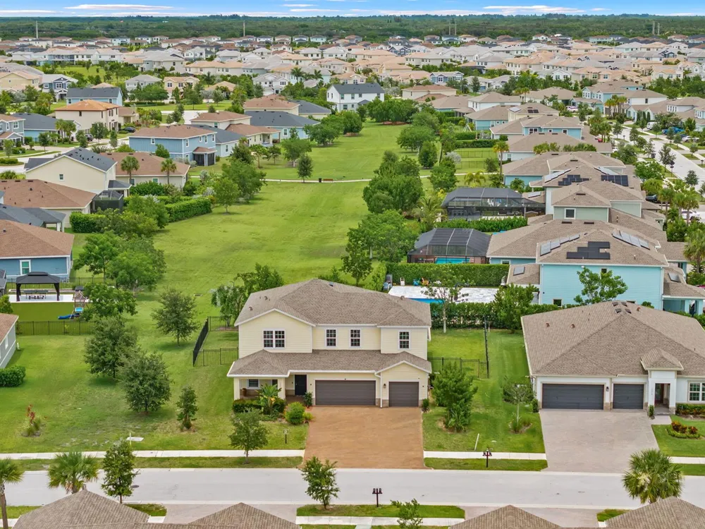 19227 Broad Shore Walk Loxahatchee, FL 33470