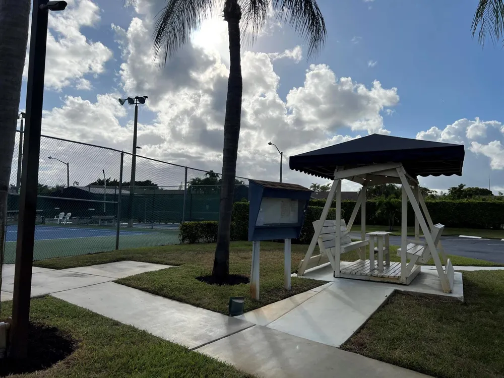 647 Waterside Drive Hypoluxo, FL 33462