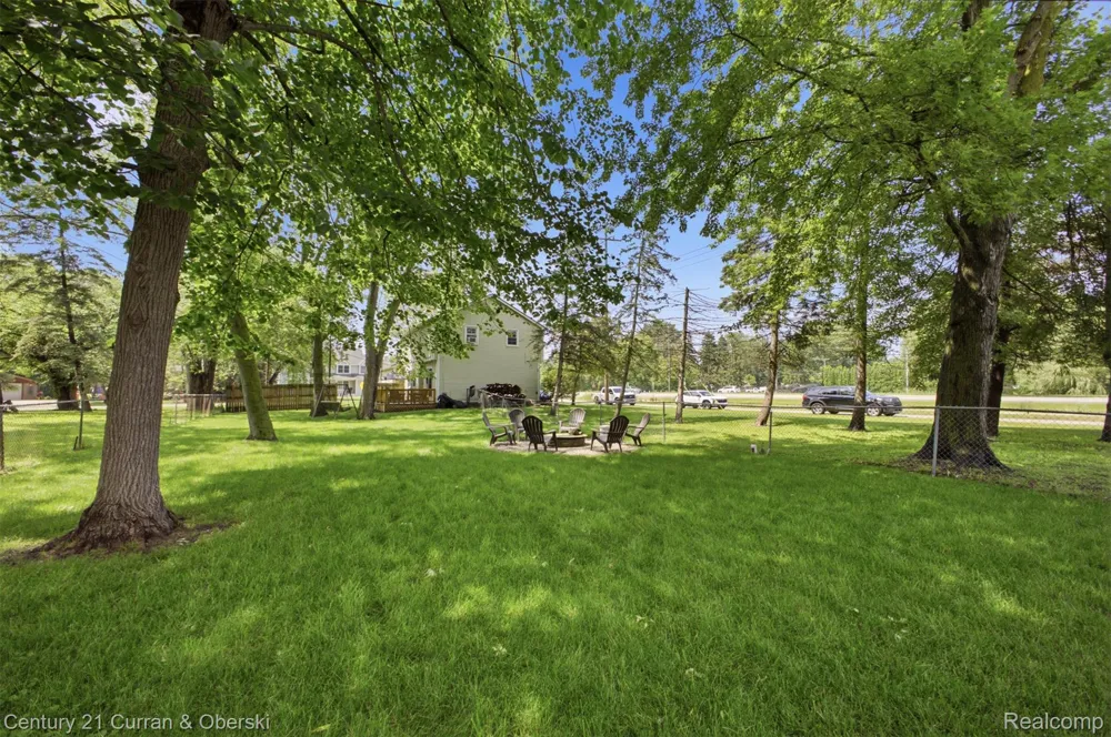 26560 Acacia Street Harrison Charter Township, MI 48045