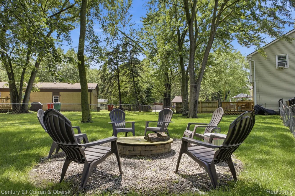 26560 Acacia Street Harrison Charter Township, MI 48045