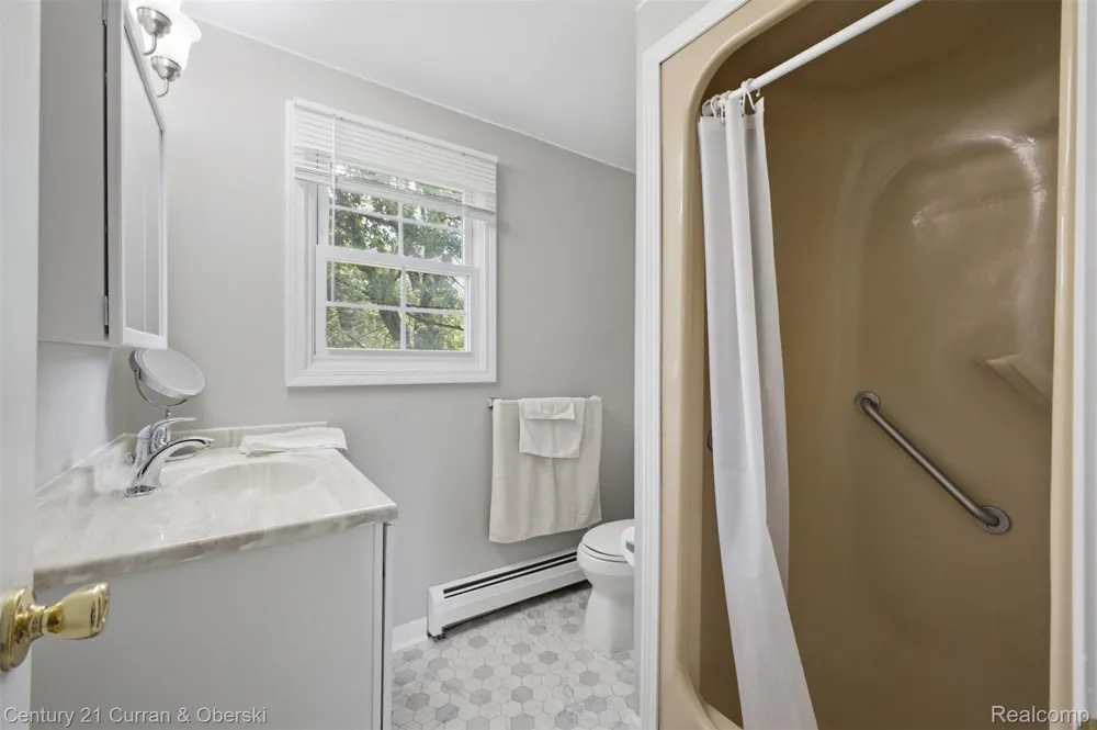 26560 Acacia Street Harrison Charter Township, MI 48045