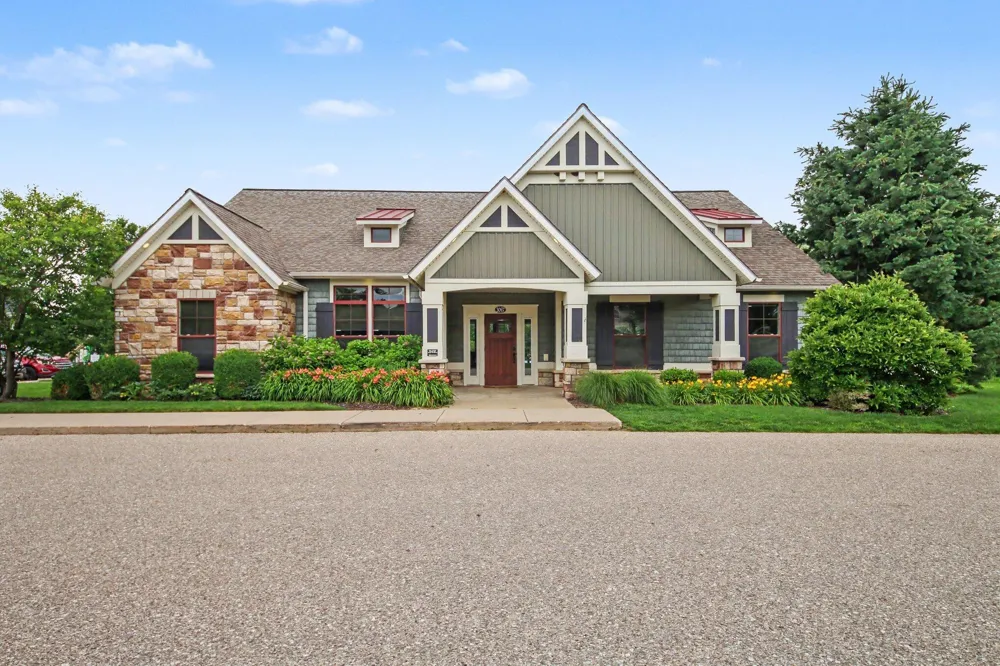 3113 Lowingside Drive Georgetown Charter Township, MI 49428