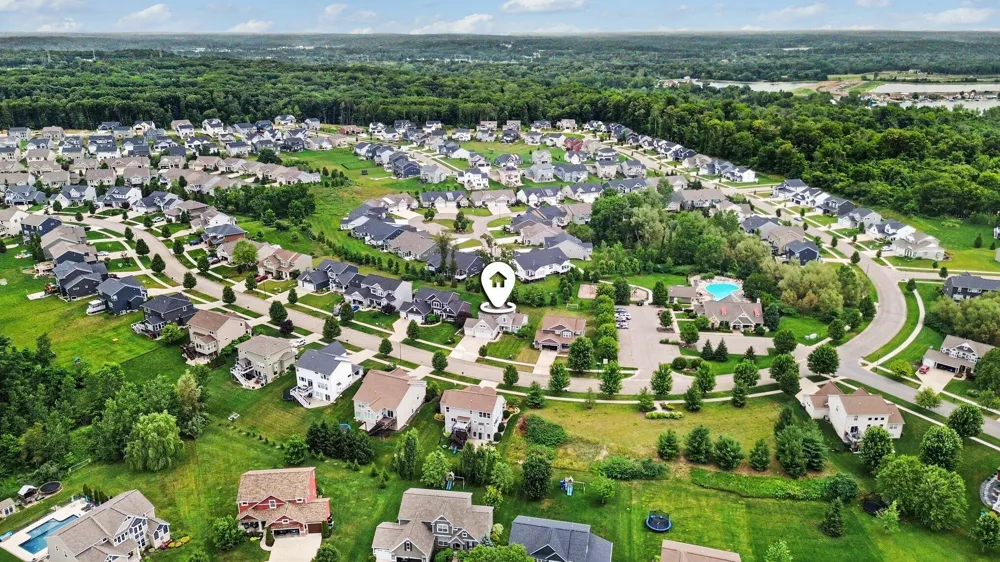 3113 Lowingside Drive Georgetown Charter Township, MI 49428