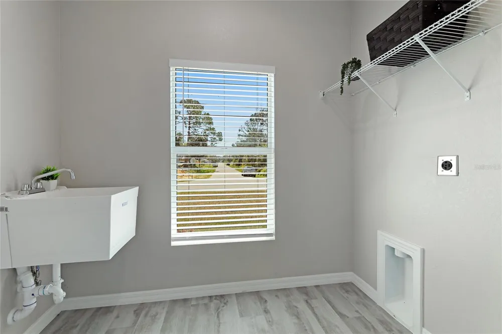 5330 IOTA COURT North Port, FL 34288
