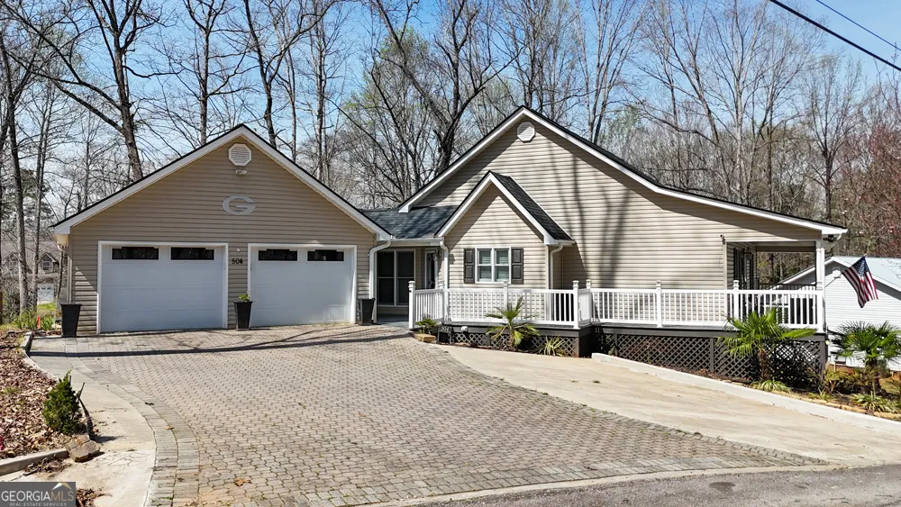 504 Rue Chalet Lavonia, GA 30553