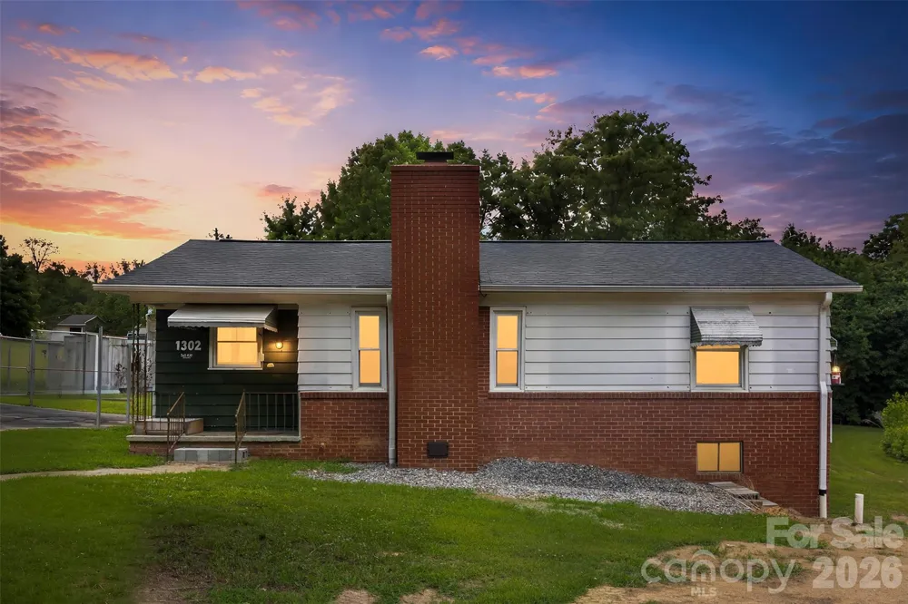 1302 W Gold Street Extension Kings Mountain, NC 28086
