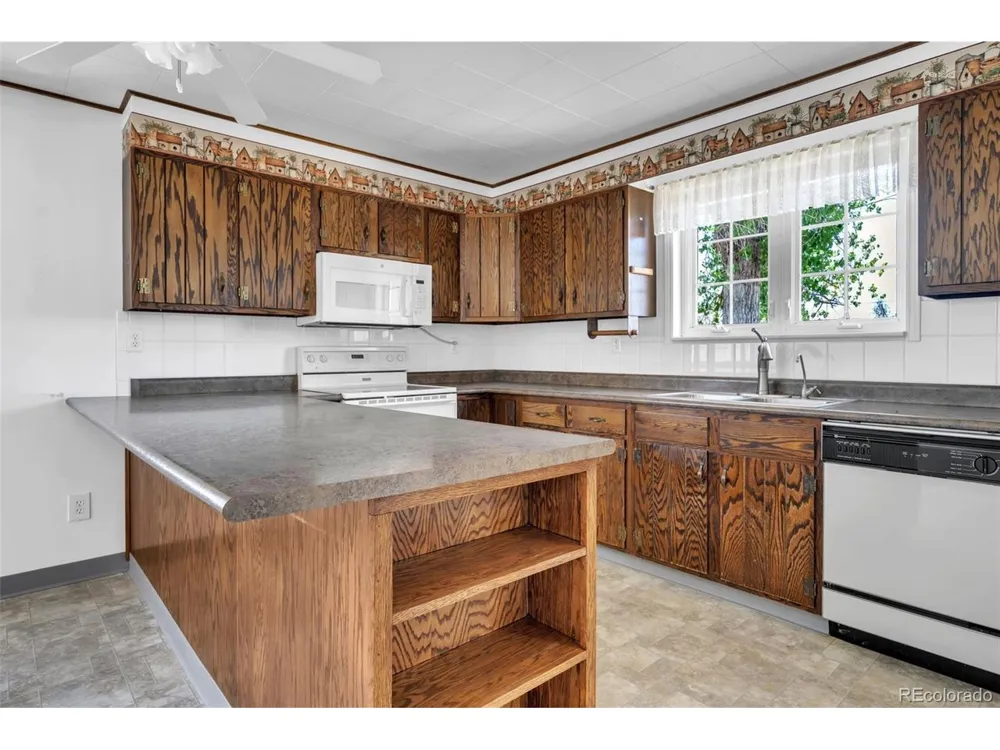 355 E Woodward Avenue Keenesburg, CO 80643