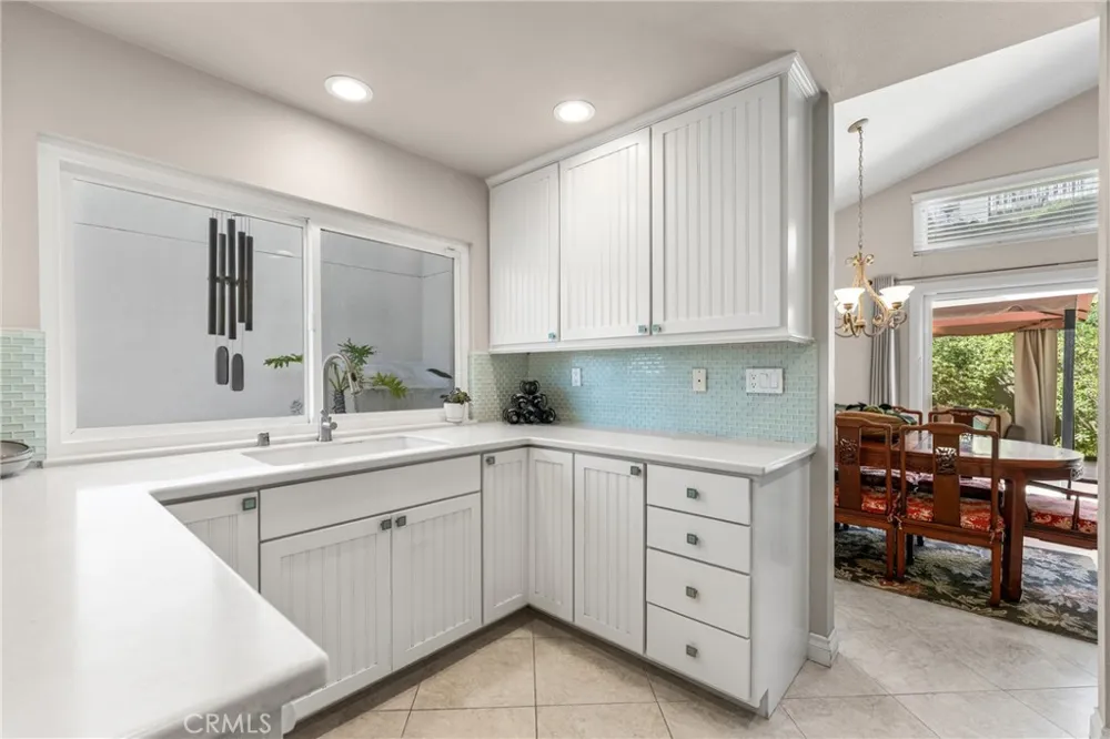 17 Spicewood Aliso Viejo, CA 92656