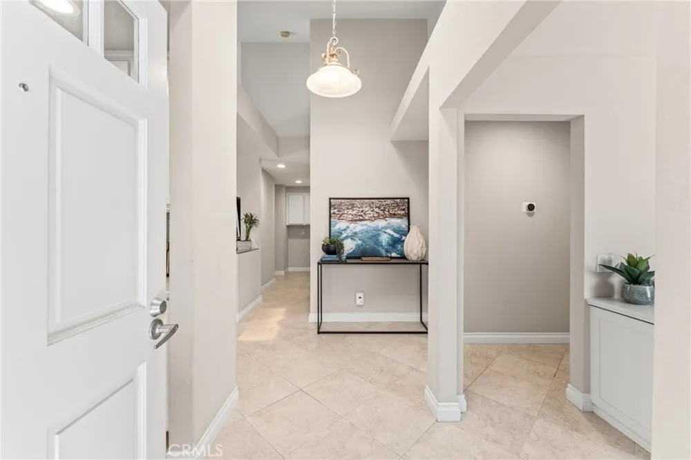17 Spicewood Aliso Viejo, CA 92656