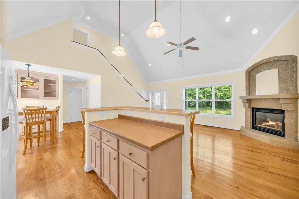 455 Lafever Ridge Rd Silver Point, TN 38582