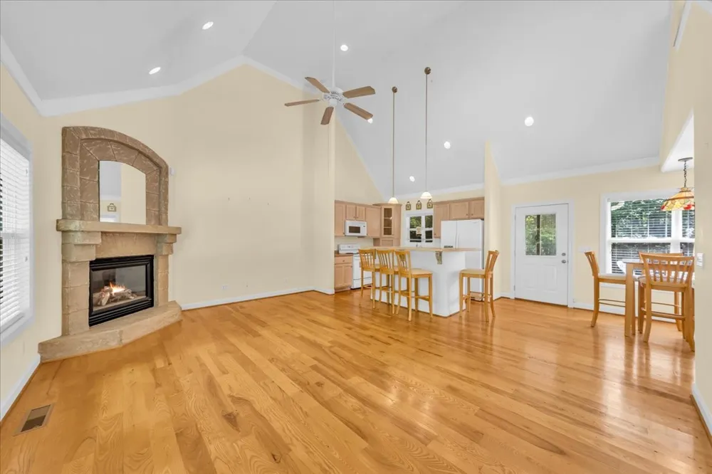 455 Lafever Ridge Rd Silver Point, TN 38582
