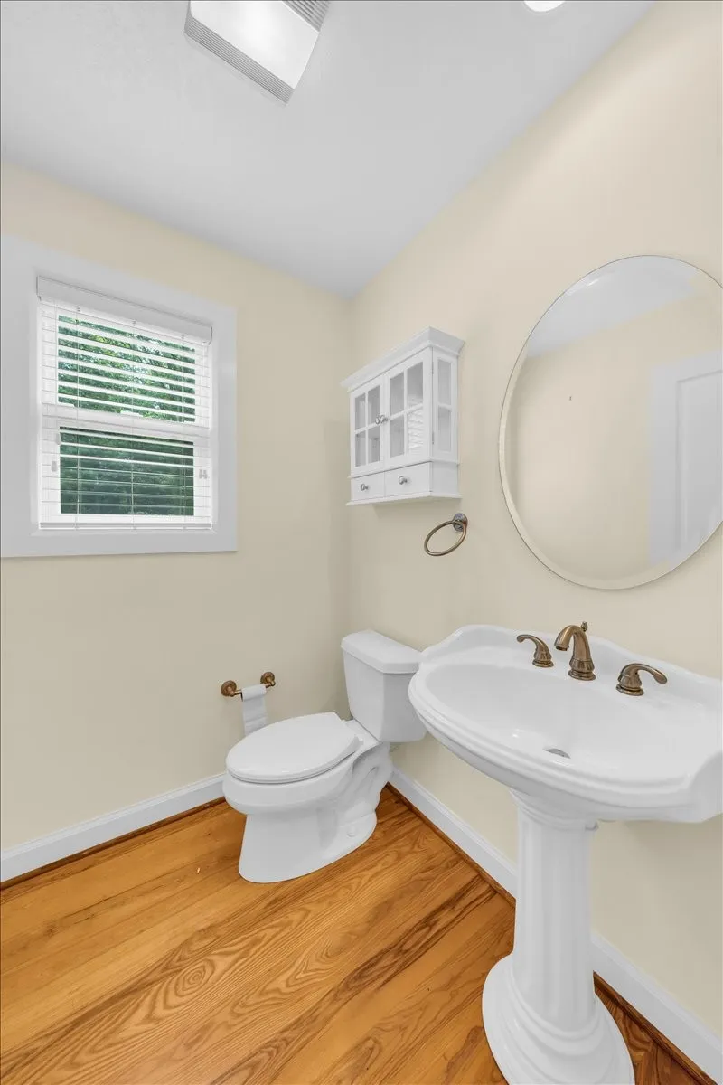 455 Lafever Ridge Rd Silver Point, TN 38582