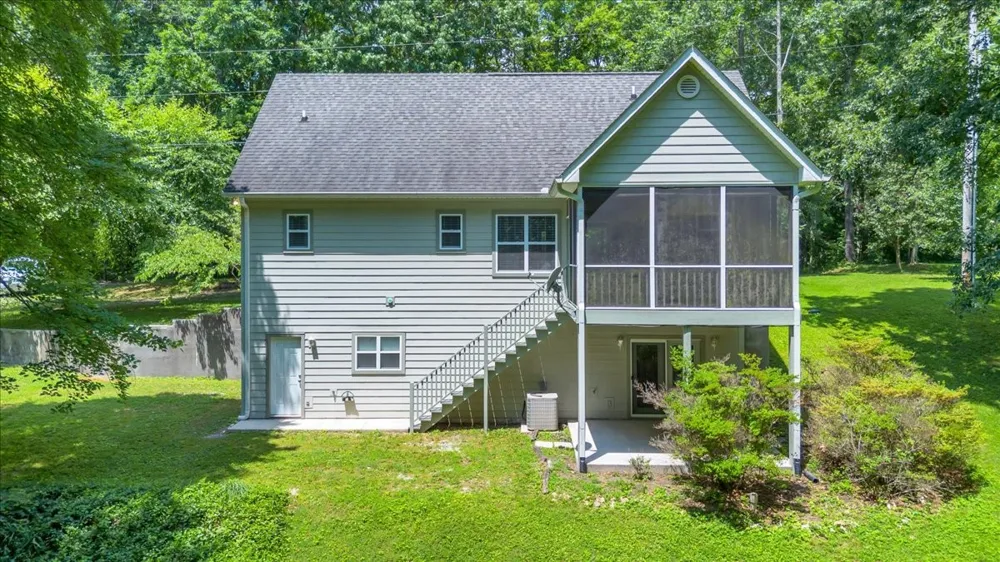 455 Lafever Ridge Rd Silver Point, TN 38582