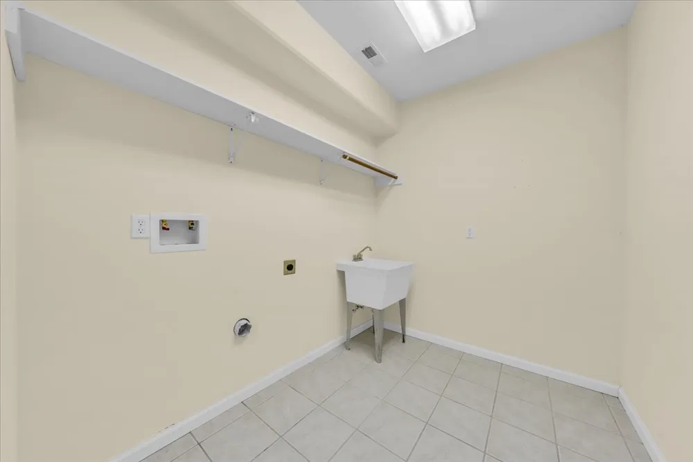 455 Lafever Ridge Rd Silver Point, TN 38582