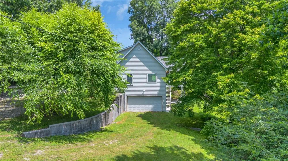 455 Lafever Ridge Rd Silver Point, TN 38582
