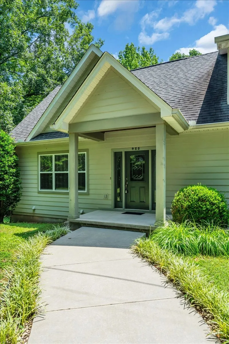 455 Lafever Ridge Rd Silver Point, TN 38582