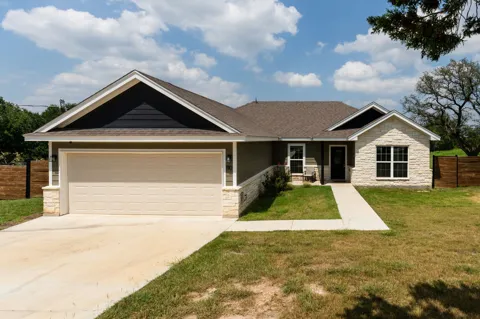 1110 County Road 1045