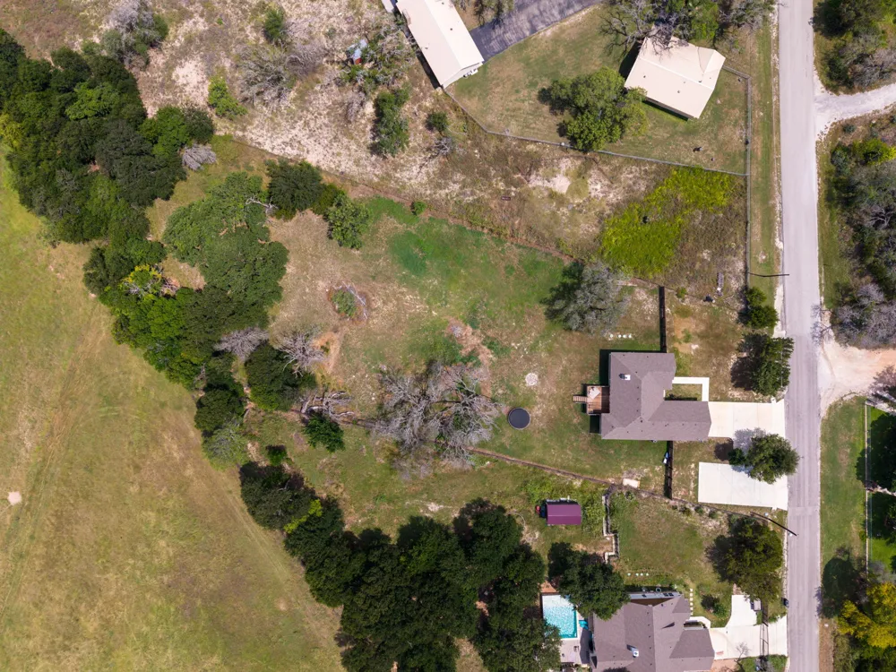 1110 County Road 1045 Lampasas, TX 76550