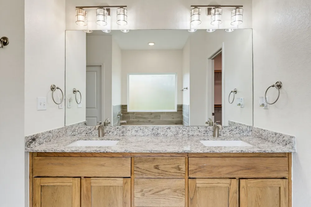 1110 County Road 1045 Lampasas, TX 76550