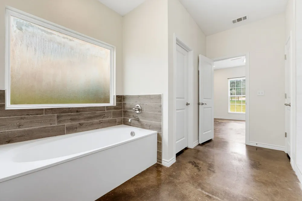 1110 County Road 1045 Lampasas, TX 76550