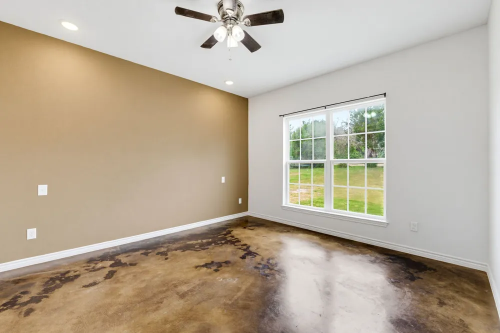 1110 County Road 1045 Lampasas, TX 76550