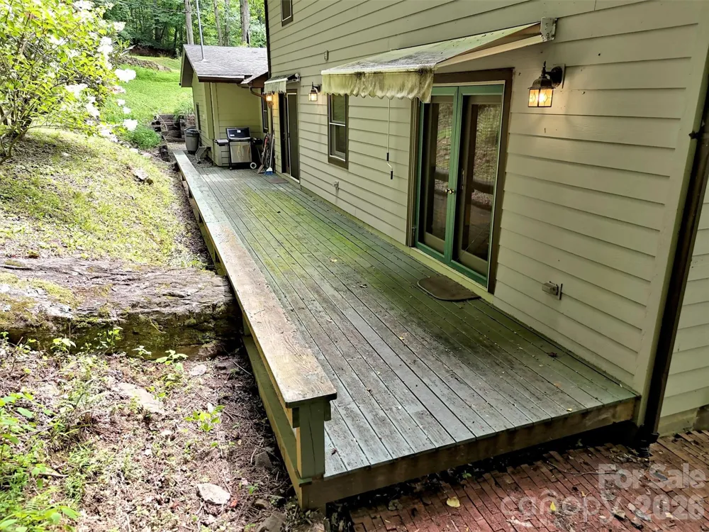 150 Sorghum Drive Waynesville, NC 28785