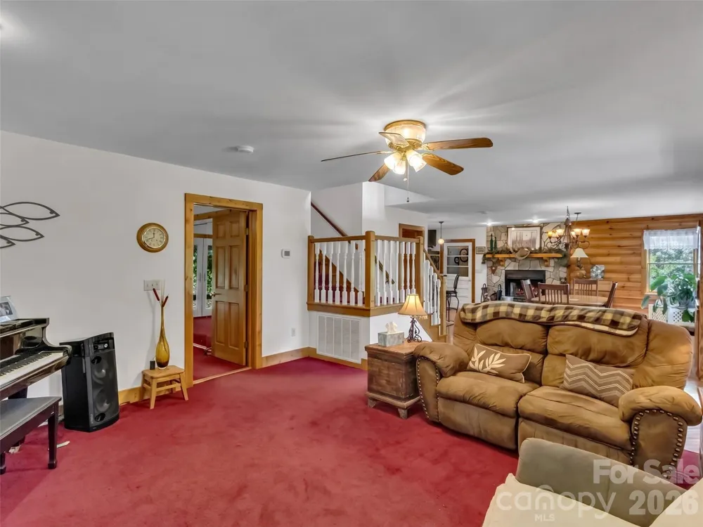 150 Sorghum Drive Waynesville, NC 28785
