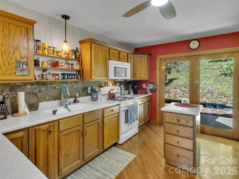 150 Sorghum Drive Waynesville, NC 28785