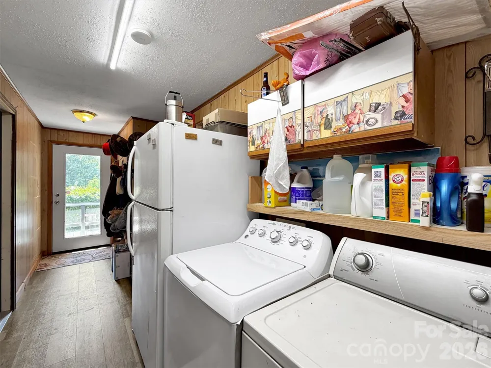 150 Sorghum Drive Waynesville, NC 28785