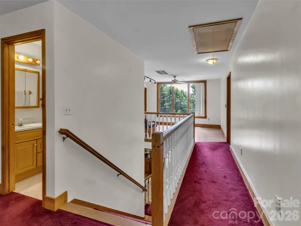 150 Sorghum Drive Waynesville, NC 28785
