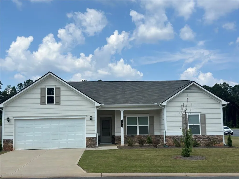 121 CREEK ROAD Eatonton, GA 31024