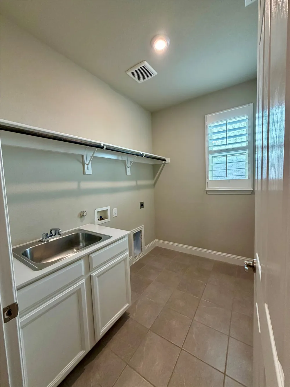 2705 Walnut Creek Lane The Colony, TX 75056